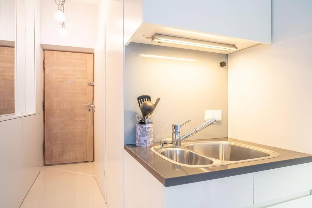 Rozana, Stary Mokotow Apartment Варшава Екстериор снимка