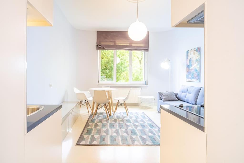 Rozana, Stary Mokotow Apartment Варшава Екстериор снимка